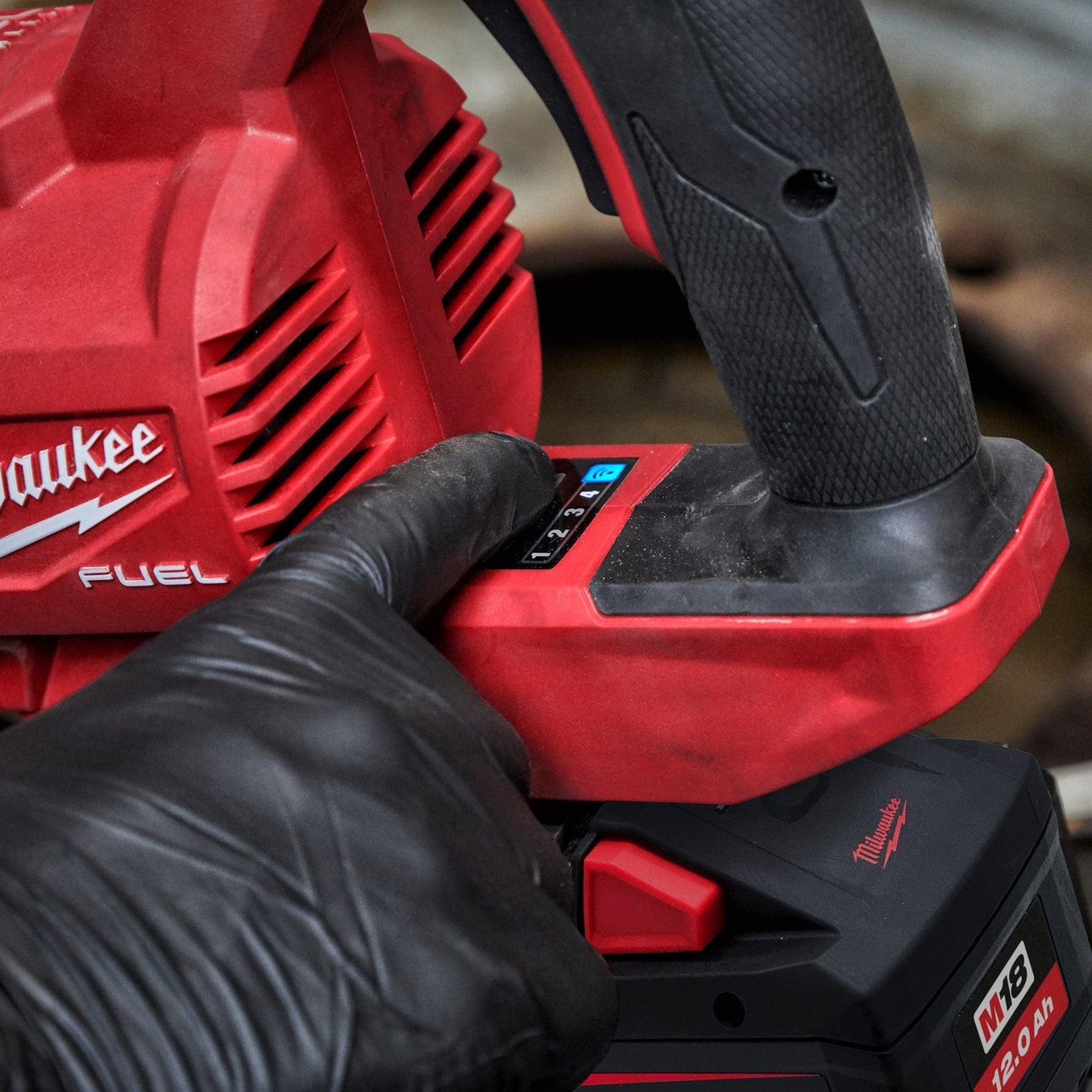 Milwaukee M18ONEFHIWF1D-121C 18V FUEL D-Handle 1